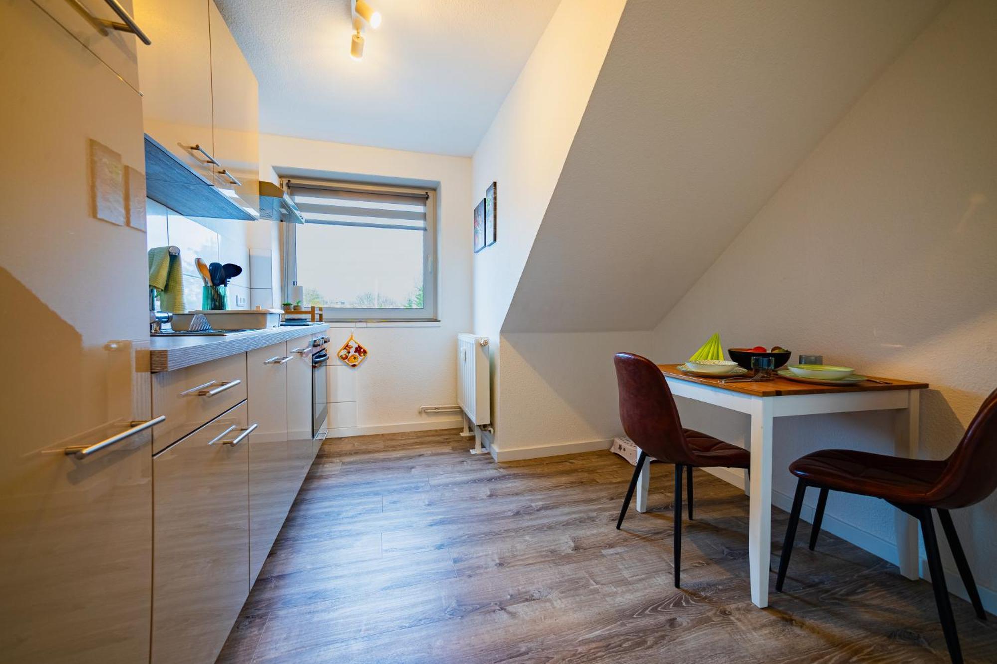 Zentrale Wohlfuehlwohnung - Ideal Fuer Ihren Urlaub Oder Die Geschaeftsreise Magdeburg Exteriör bild