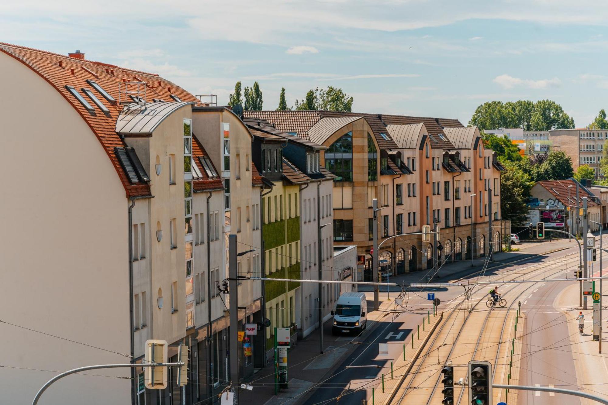 Zentrale Wohlfuehlwohnung - Ideal Fuer Ihren Urlaub Oder Die Geschaeftsreise Magdeburg Exteriör bild